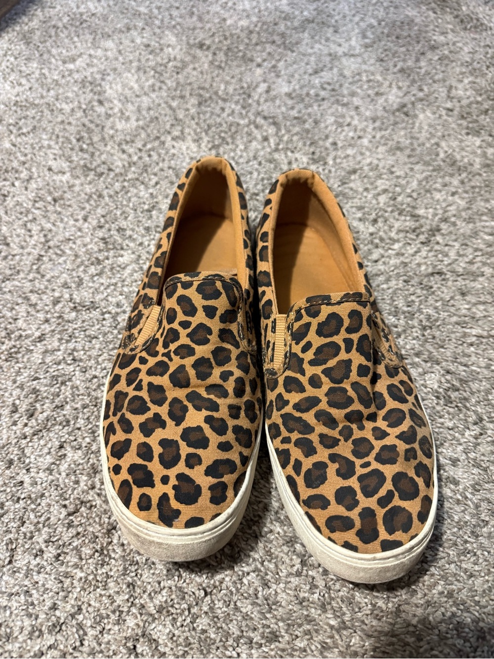 Women's 1994 Old Navy Leopard Print Slip-On Shoes-Size 9